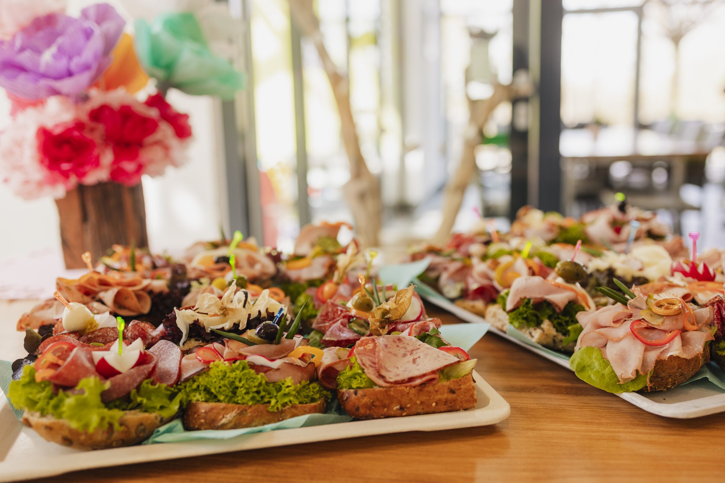 Bistro AquaStern – Buffet mit belegten Broten im AquaFit Waldmünchen